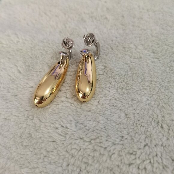 Bottega Veneta Sterling Silver Butterfly Clasp Earrings - Picture 7 of 8